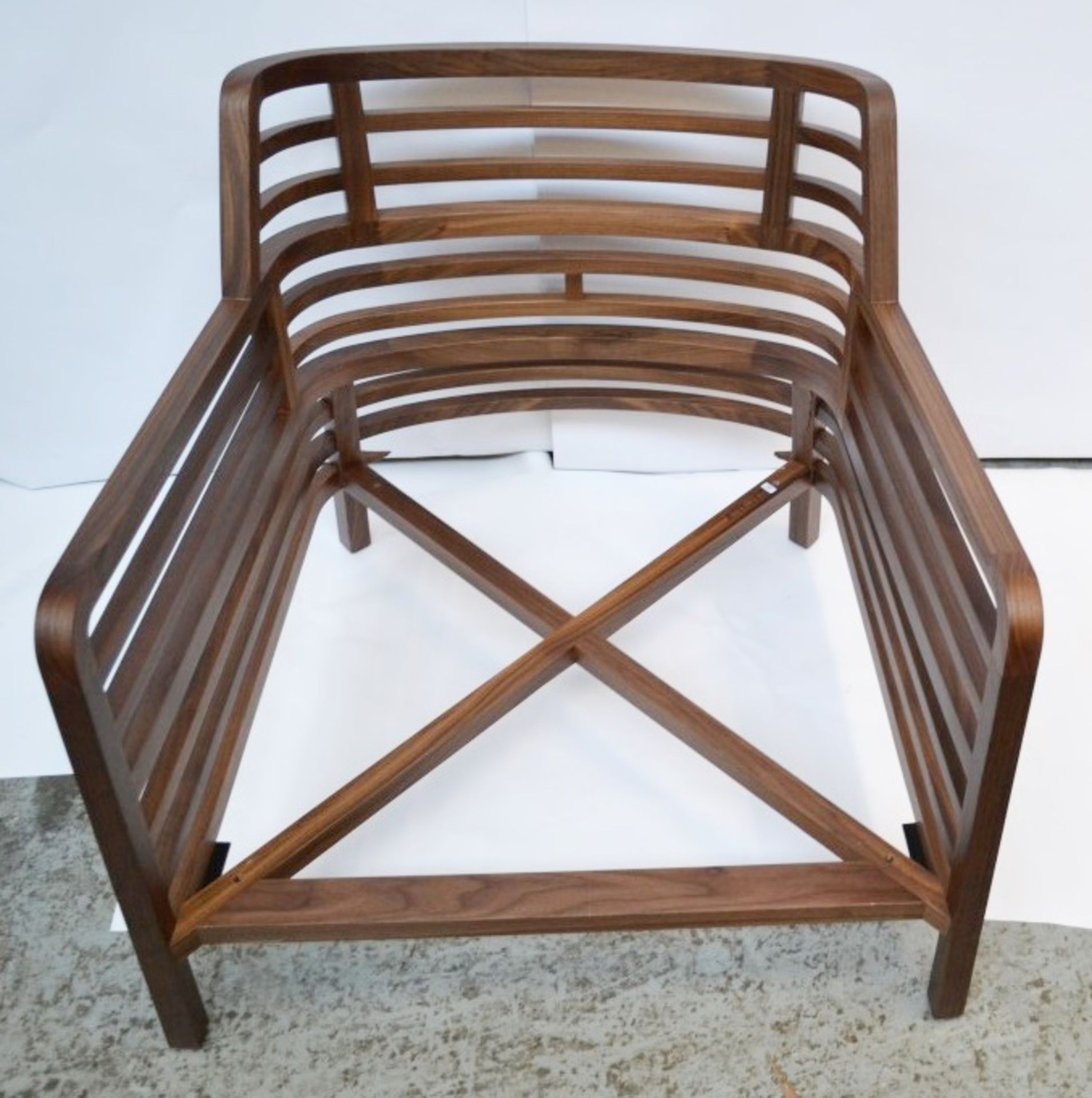 1 x LIGNE ROSET Flax Highback Chair - Ref: 4927071 - Please Read Condition Report - Dimensions: - Image 2 of 8