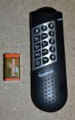 1 x TEMPUR Ardennes Cordless Infra-red Remote Control Handset - Ref: 5205793 - CL087 - Location: