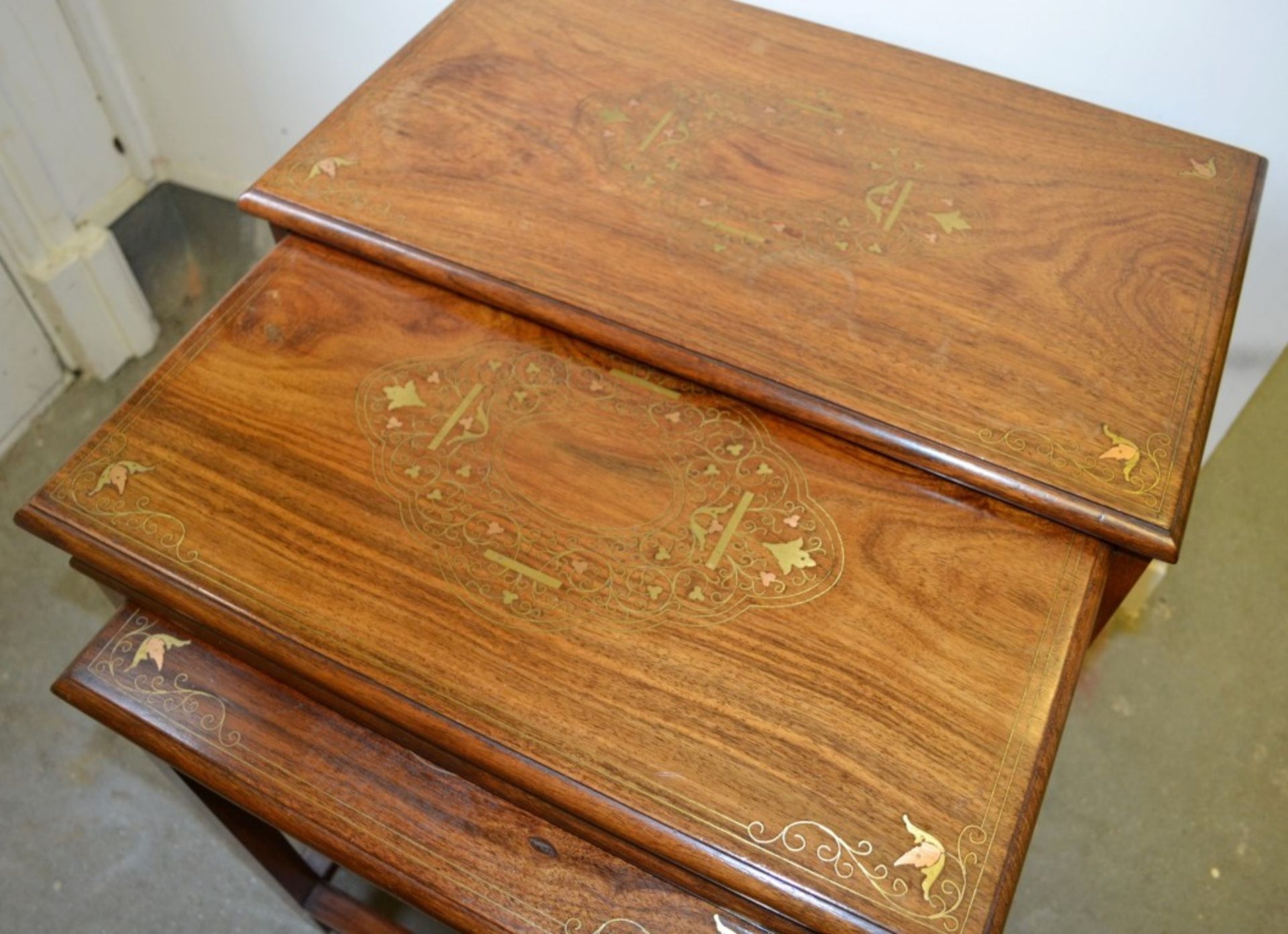 Nest Of 4 x Vintage Solid Mahogany Tables Featuring Attractive Brass Inlay - From A Grade II - Image 6 of 7