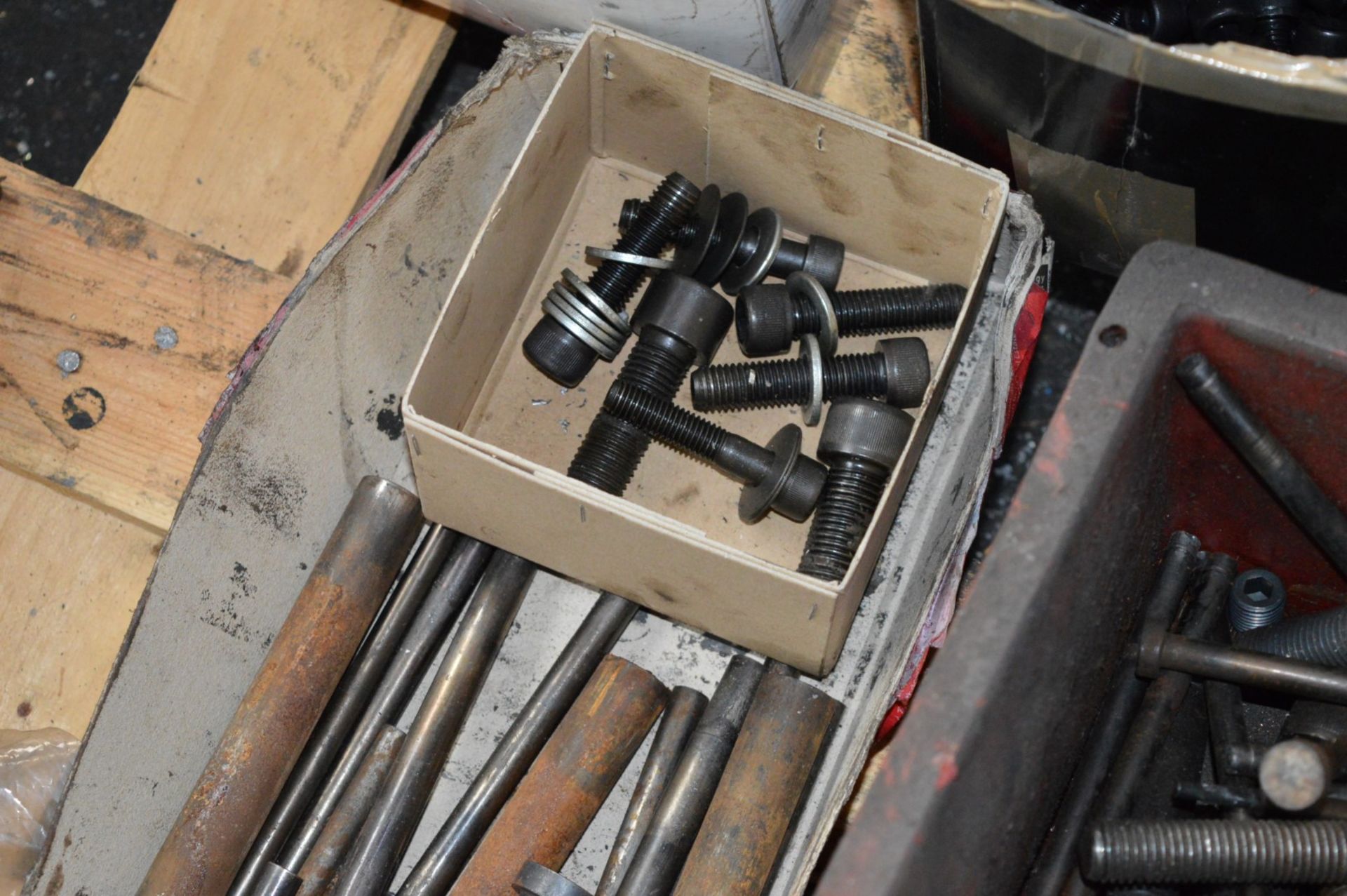 1 x Assorted Pallet Lot Including Bolts, Springs, Rods and Various Other Items - Please See The - Image 10 of 16