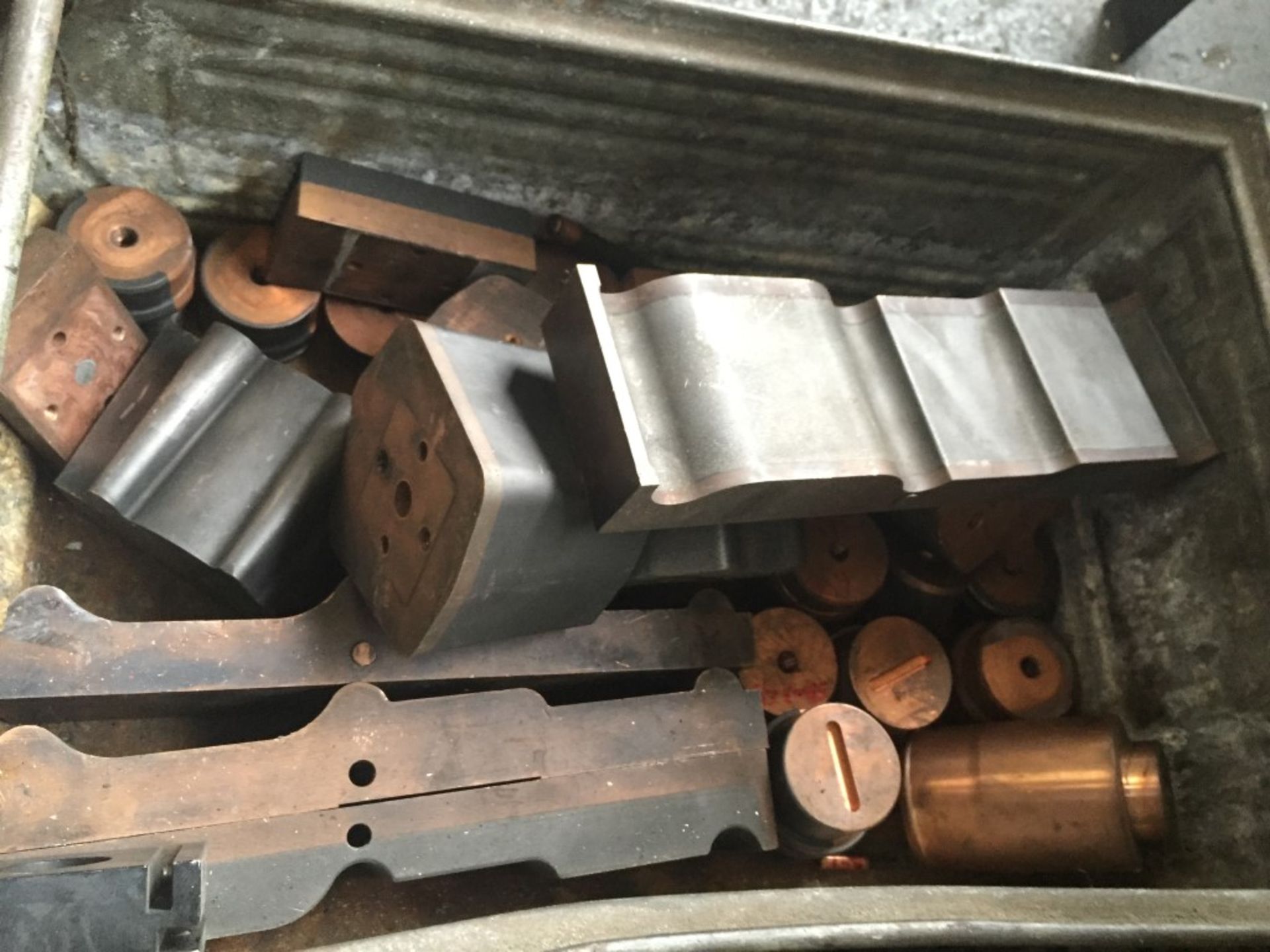 1 Box of a Quantity of Copper Parts - Image 8 of 12