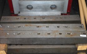 8 x Large Steel Blocks With Threaded Inserts - 91cm and 60cm in Length - CL202 - Ref EN256 Location: