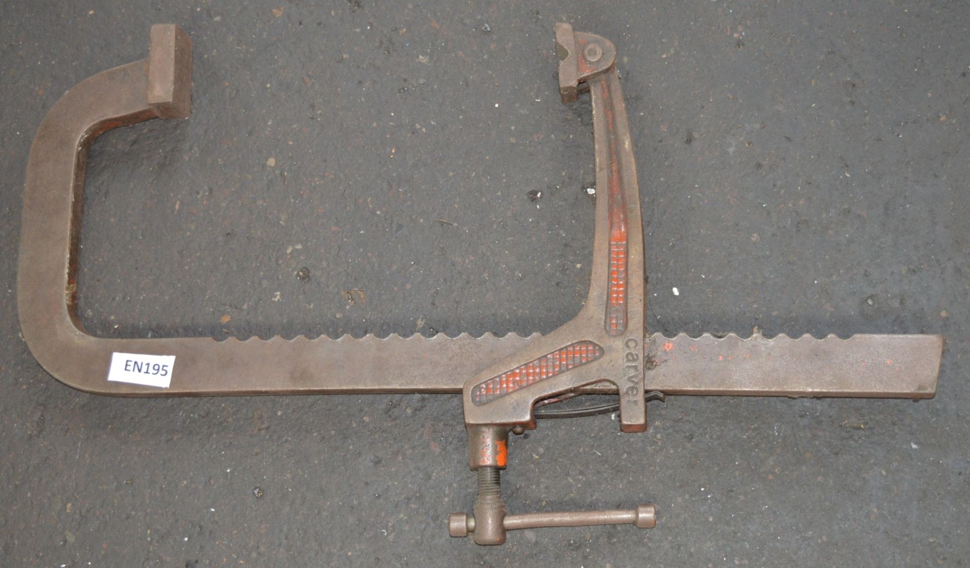 1 x Carver Heavy Duty Clamp - Large Size - Approx 66cm Length - CL202 -  Ref EN195 - Location: - Image 2 of 2