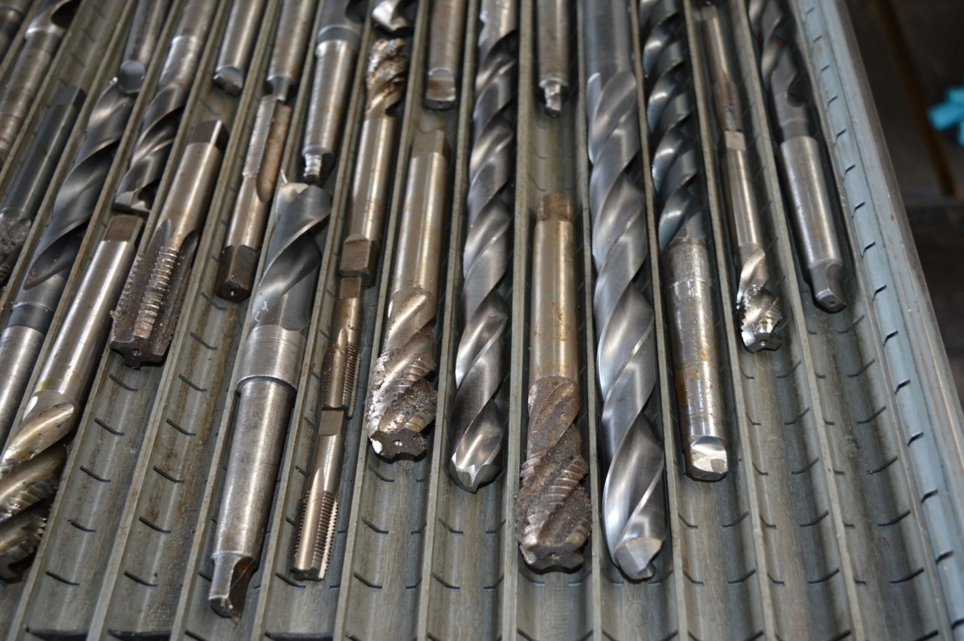 1 x Assorted Lot of Machine Drill Bits - Information to Follow - Please See Pictures Provided - - Image 10 of 11