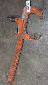 1 x Carver Heavy Duty Clamp - T186 12 Inch - CL202 -  Ref EN203 - Location: Worcester WR14