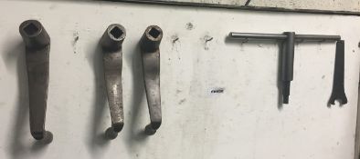 1 x Job Lot of approx 5 Milling Chuck Keys / Tools as per picture