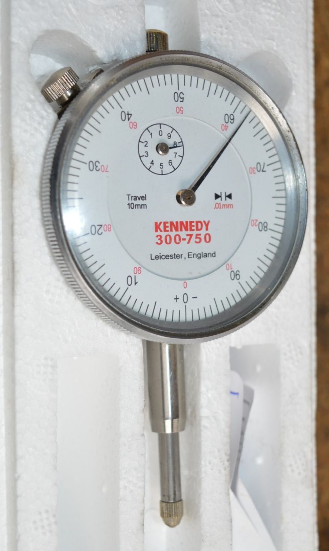 1 x Kennedy Plunger Dial Gauge - Type 300-750 - With Original Box - CL202 - Ref EN268 - Location: - Image 2 of 3