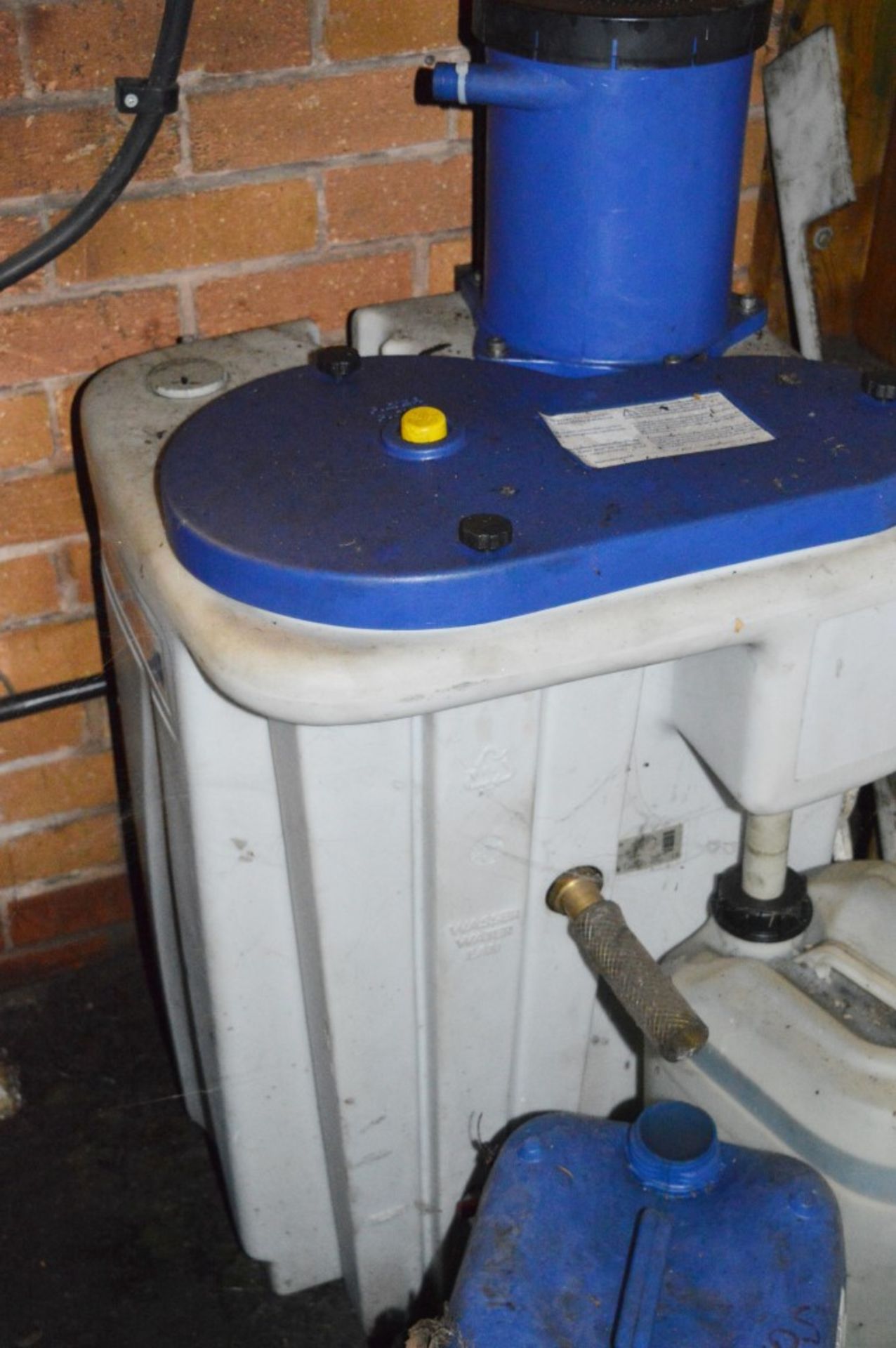1 x Owamat 4 Oil / Water Separator - CL202 - Ref EN000 - Location: Worcester WR14 - Image 2 of 4