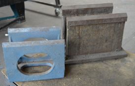 2 x Bench Mounted Steel V Blocks - CL202 - Ref EN057 - Location: Worcester WR14