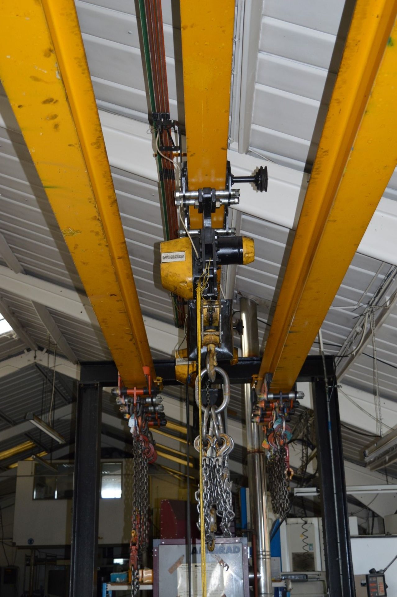 1 x Mercian Dual Rail Overhead Crane - 5 Ton Combined SWL - Fitted With Twelve Masterlift Type - Image 9 of 21