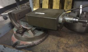 1 x Large PRECISION SWIVEL AND TILTING MILLING VICE