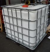 1 x IBC Water Tank - CL202 - Ref EN129 - Location: Worcester WR14