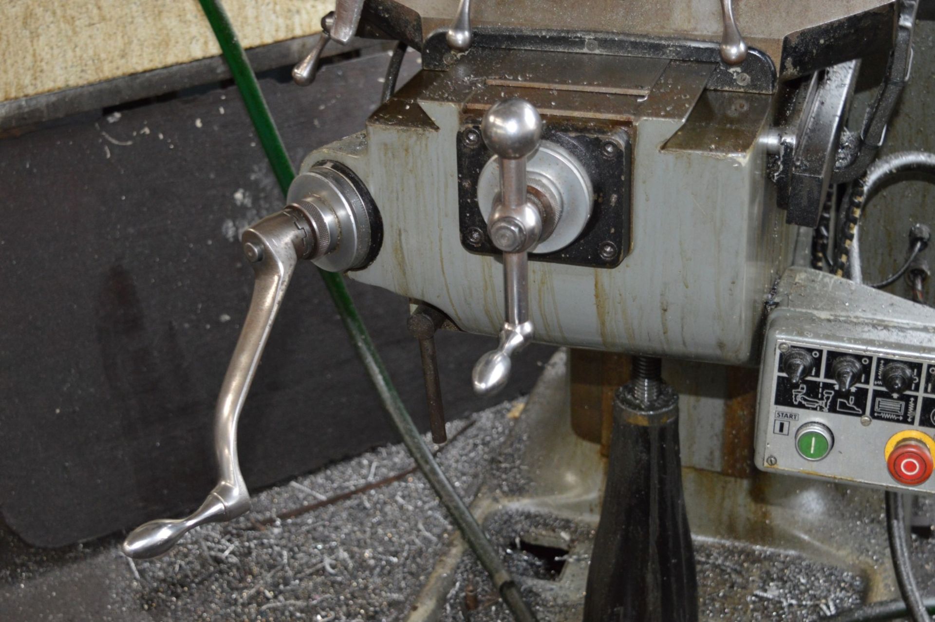 1 x Bridgeport Series 1 Turret Milling Machine - Location: Worcester WR14 - Image 6 of 14