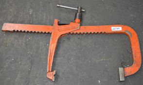 1 x Carver Heavy Duty Clamp - Large Size - Approx 66cm Length - CL202 -  Ref EN197 - Location: