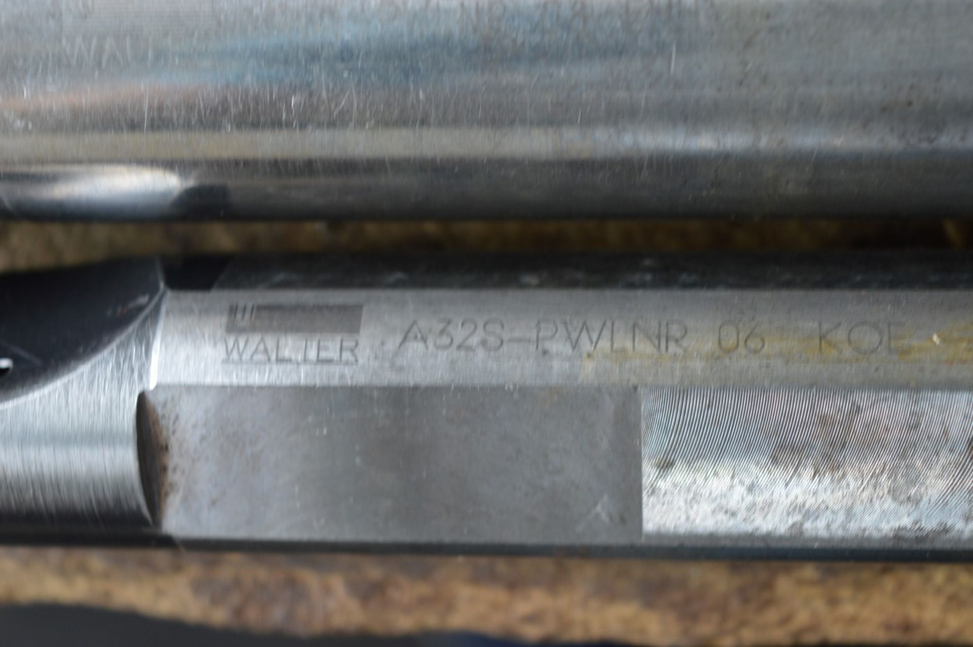 11 x Various Lathe Cutting Tools / Carbide Holders - CL225 - Ref EN217 - Location: Worcester WR14 - Image 9 of 10