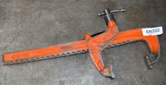 1 x Carver Heavy Duty Clamp - T186 121 Inch - CL202 -  Ref EN202 - Location: Worcester WR14