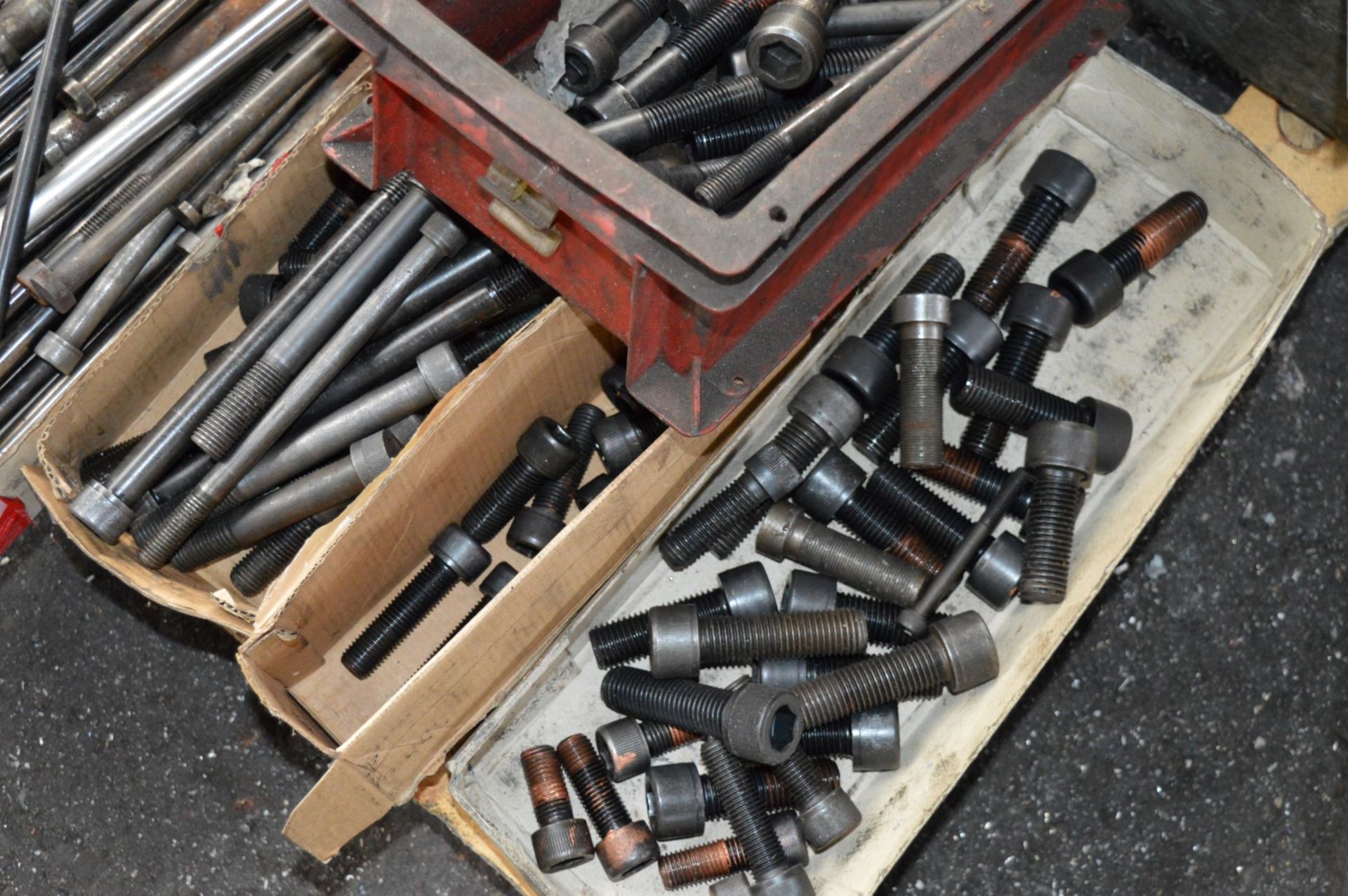 1 x Assorted Pallet Lot Including Bolts, Springs, Rods and Various Other Items - Please See The - Image 8 of 16