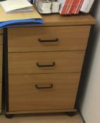 1 x Wooden 3 Drawer Office Cabinet - CL171 - Location: London, N4