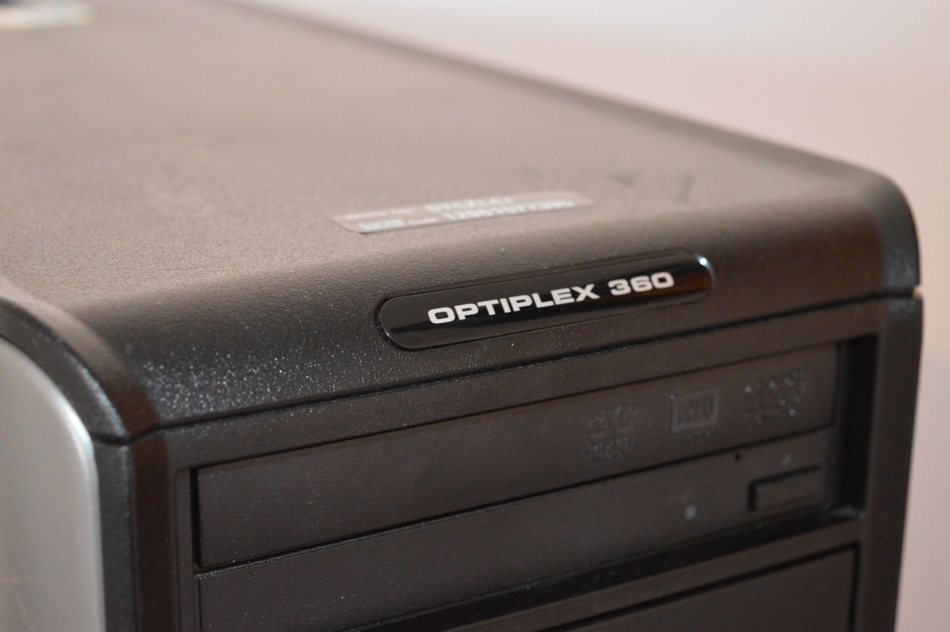 1 x Dell Optiplex 360 Desktop Computer - Features Intel 2.6ghz Dual Core Processor, 2gb Ram and - Image 2 of 3