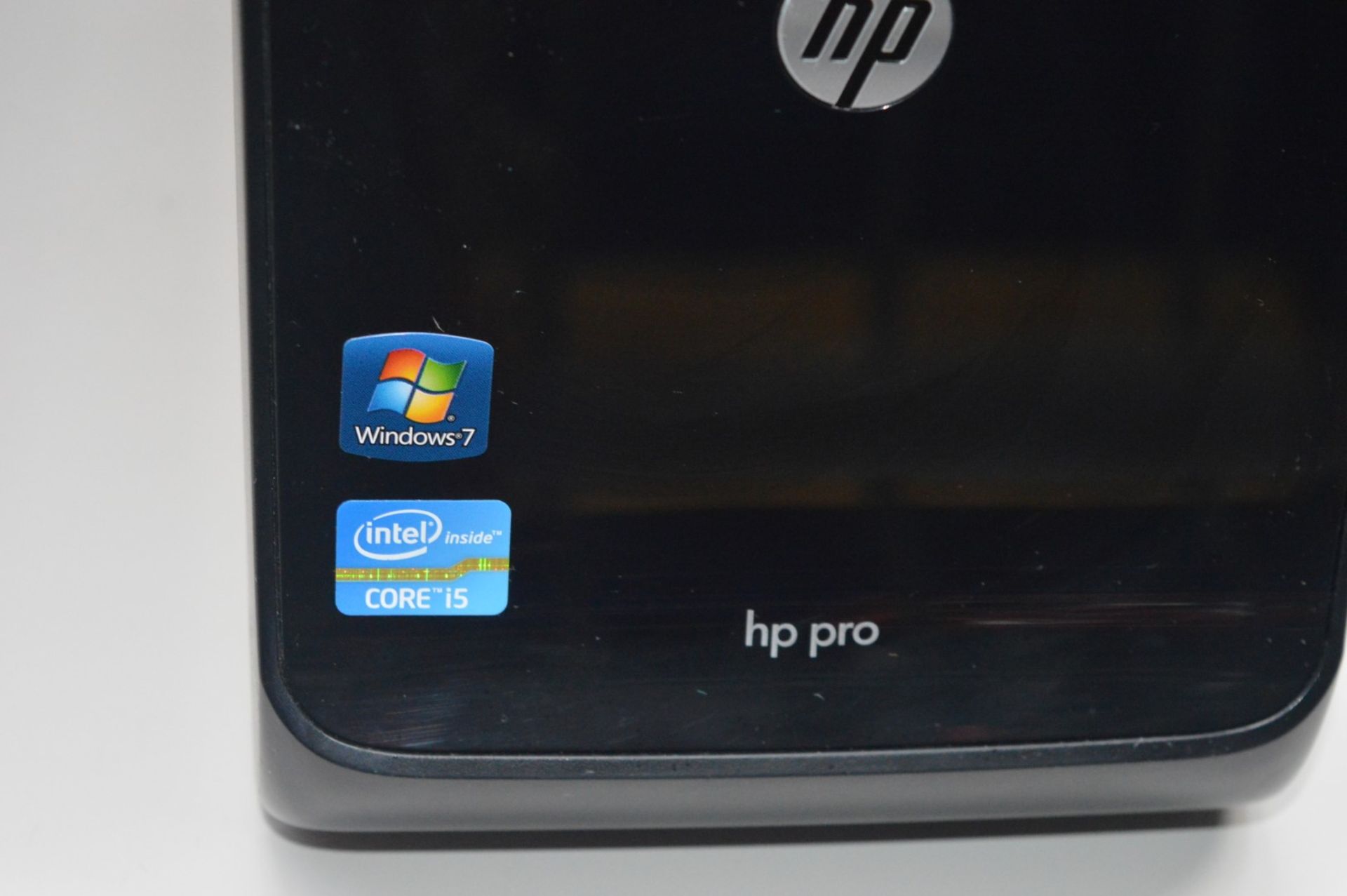 1 x HP Pro Desktop Computer System With Widescreen Monitor - Intel Core i5-2400 3.1ghz Quad Core - Image 3 of 5