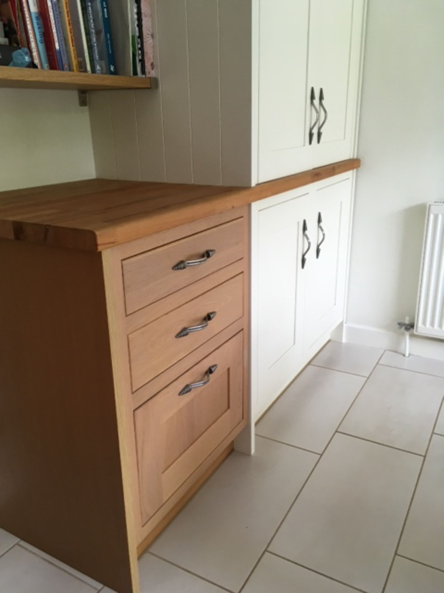 1 x Bespoke Solid Wood Fitted Kitchen With Granite Worktops - Pre-owned In Good Condtion - CL172 - - Image 12 of 22