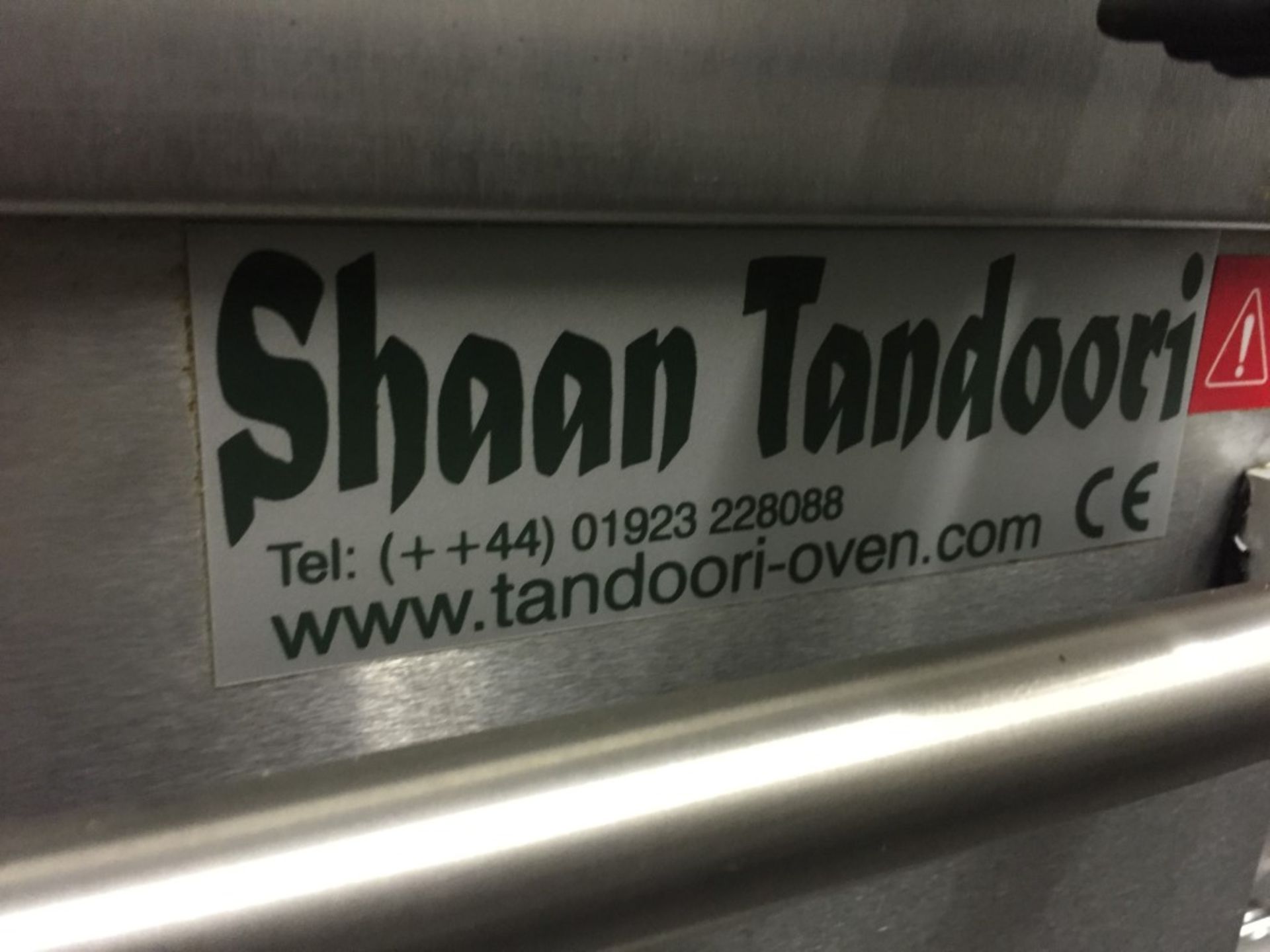 1 x Shaan Tandoori Commercial Oven - Dimensions: W71 x D76 x H86cm - Also Includes Skewers - Good Cl - Image 3 of 11