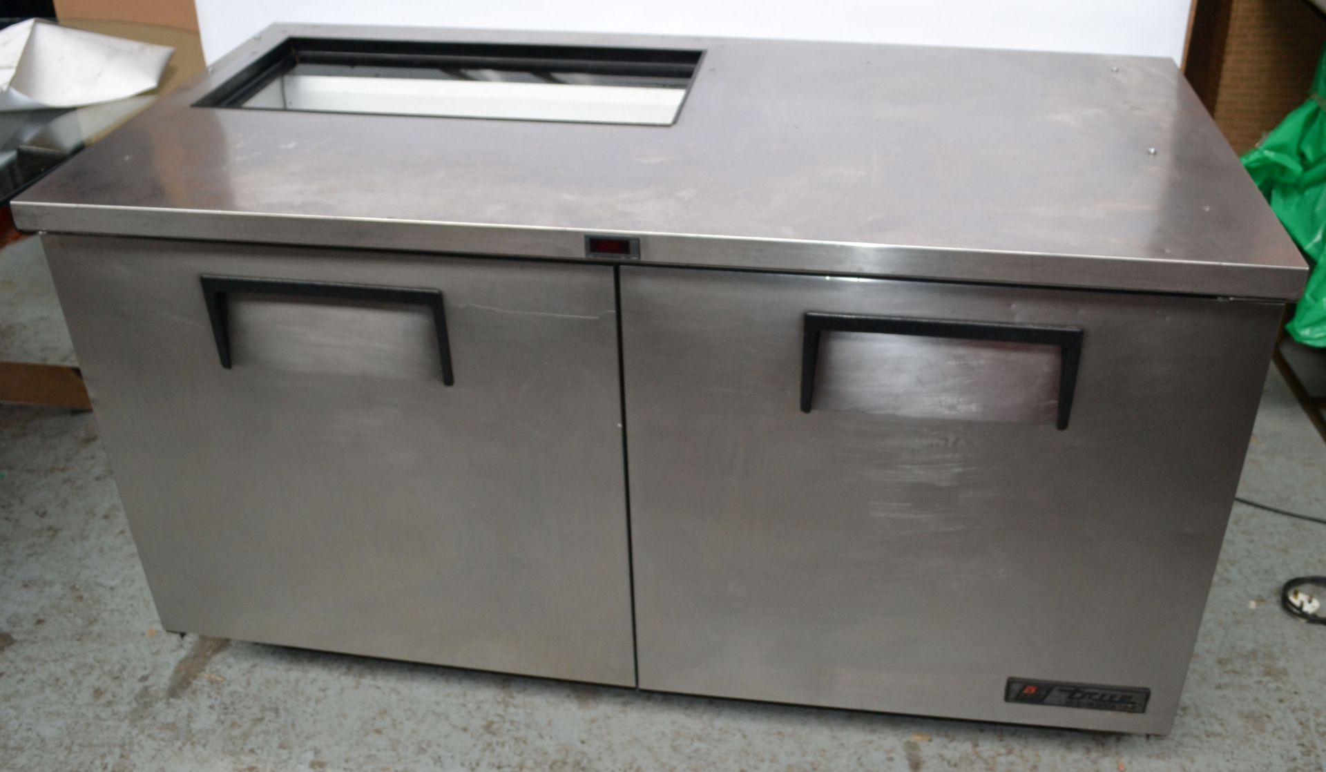 1 x TRUE TUC-60 60" Wheeled Undercounter Refrigerator - Ref NCE006 - CL007 - Location: Altrincham WA - Image 3 of 14