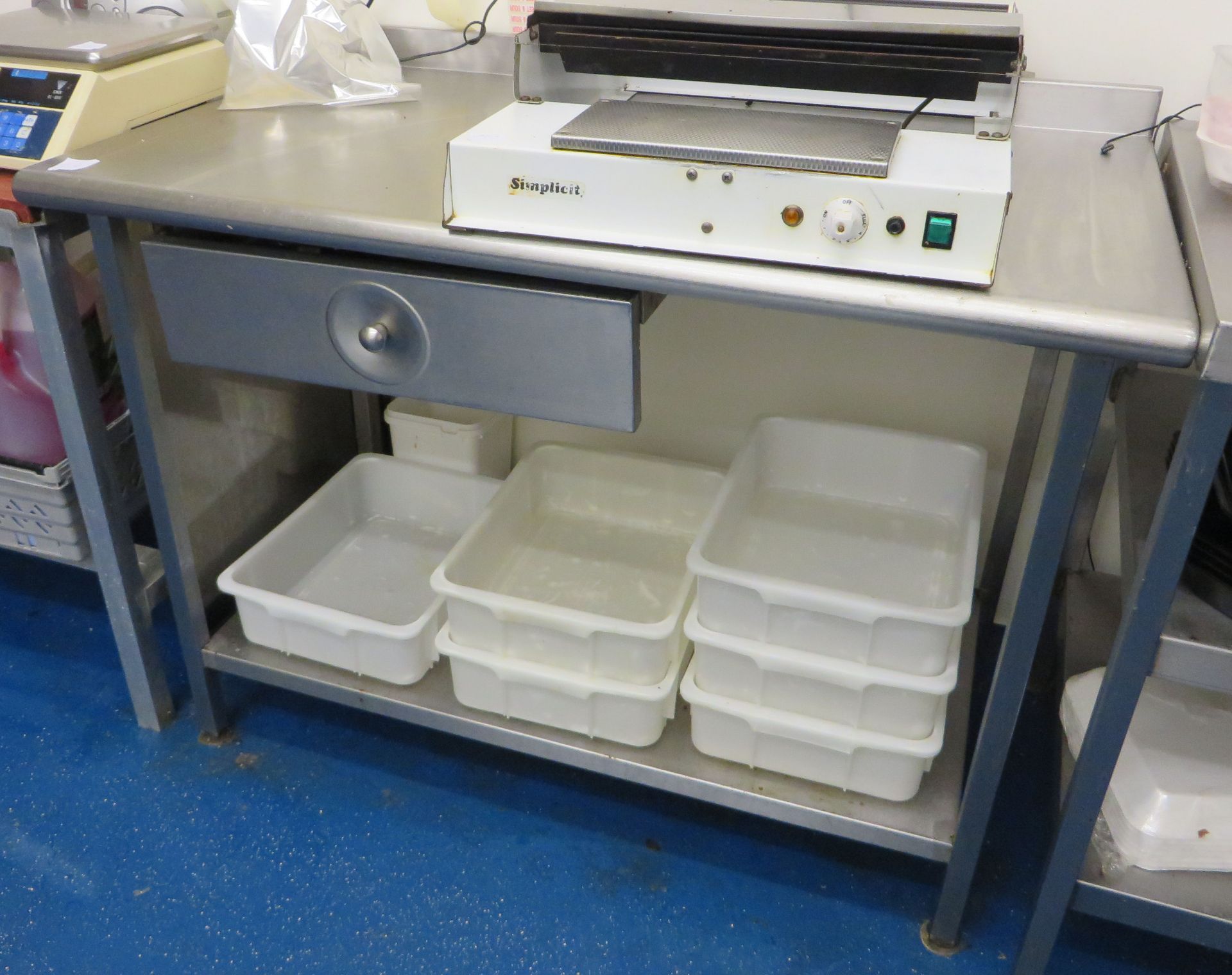 1 x Metal Work Table with Drawer - Ref: 024 - CL173 - Location: Altrincham WA15Dimensions: 1 - Image 2 of 4