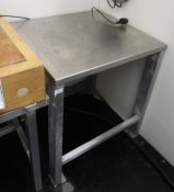 1 x Stainless Steel Preparation Table - Ref: 018 - CL173 - Location: Altrincham WA15Dimensio