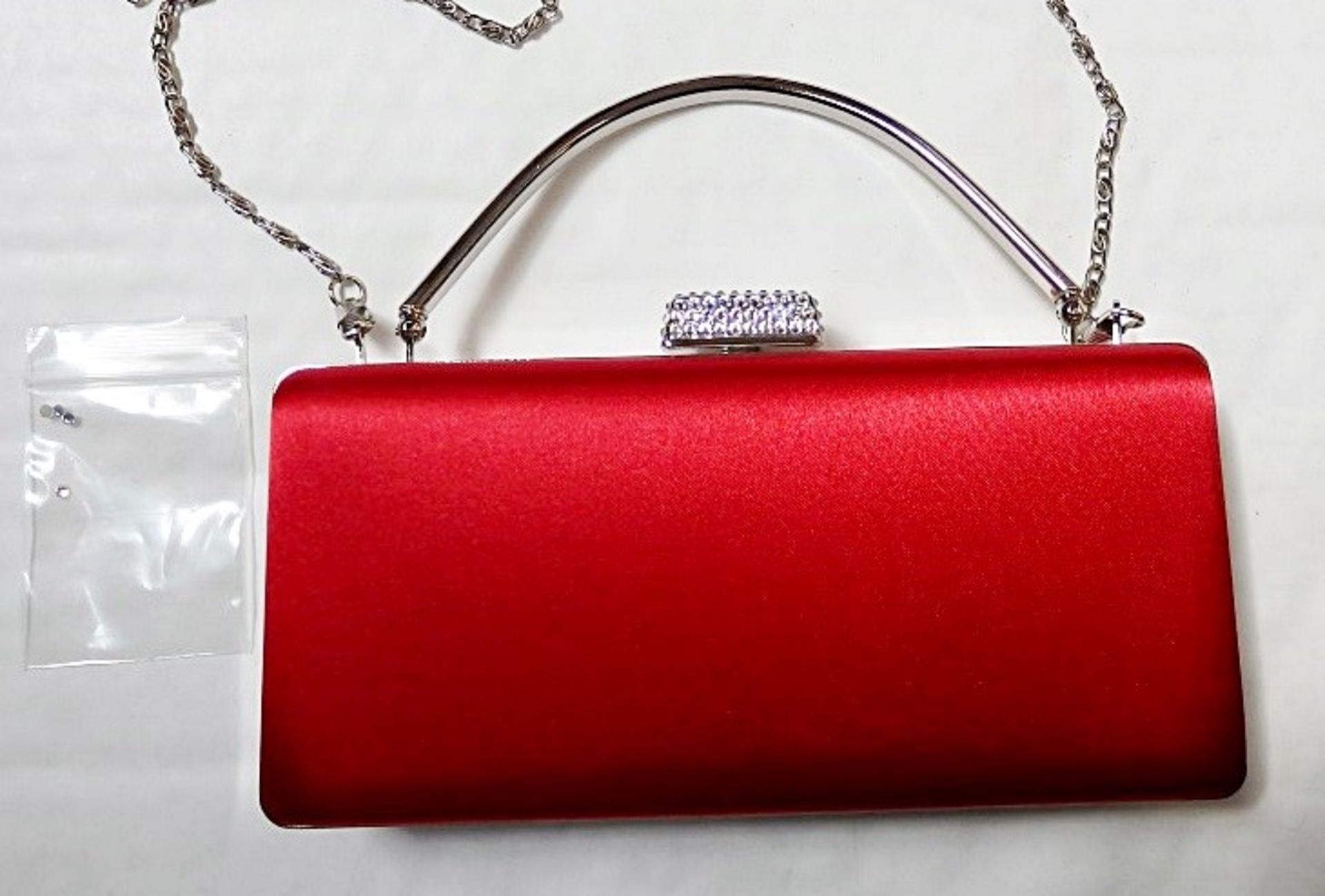 1 x Juliette Evening Bag By ICE London - New & Boxed - Ideal Gift - Colour: RED - CL042 - Ref: - Image 3 of 5