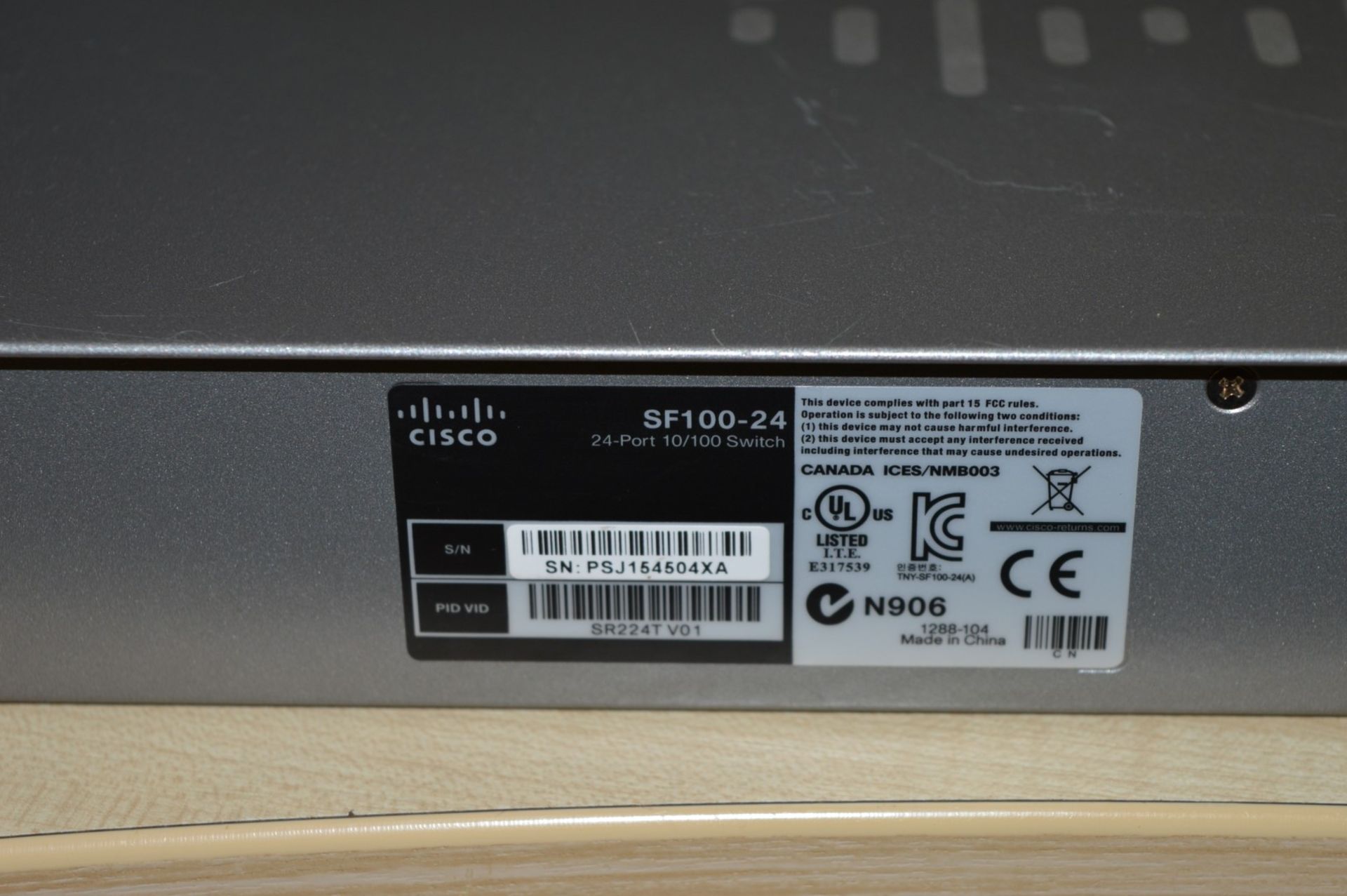 1 x Cisco SD 100-24 24 Port 10/100 Switch With Brackets - Ref PC190 - Location: Altrincham WA14 - Image 5 of 5