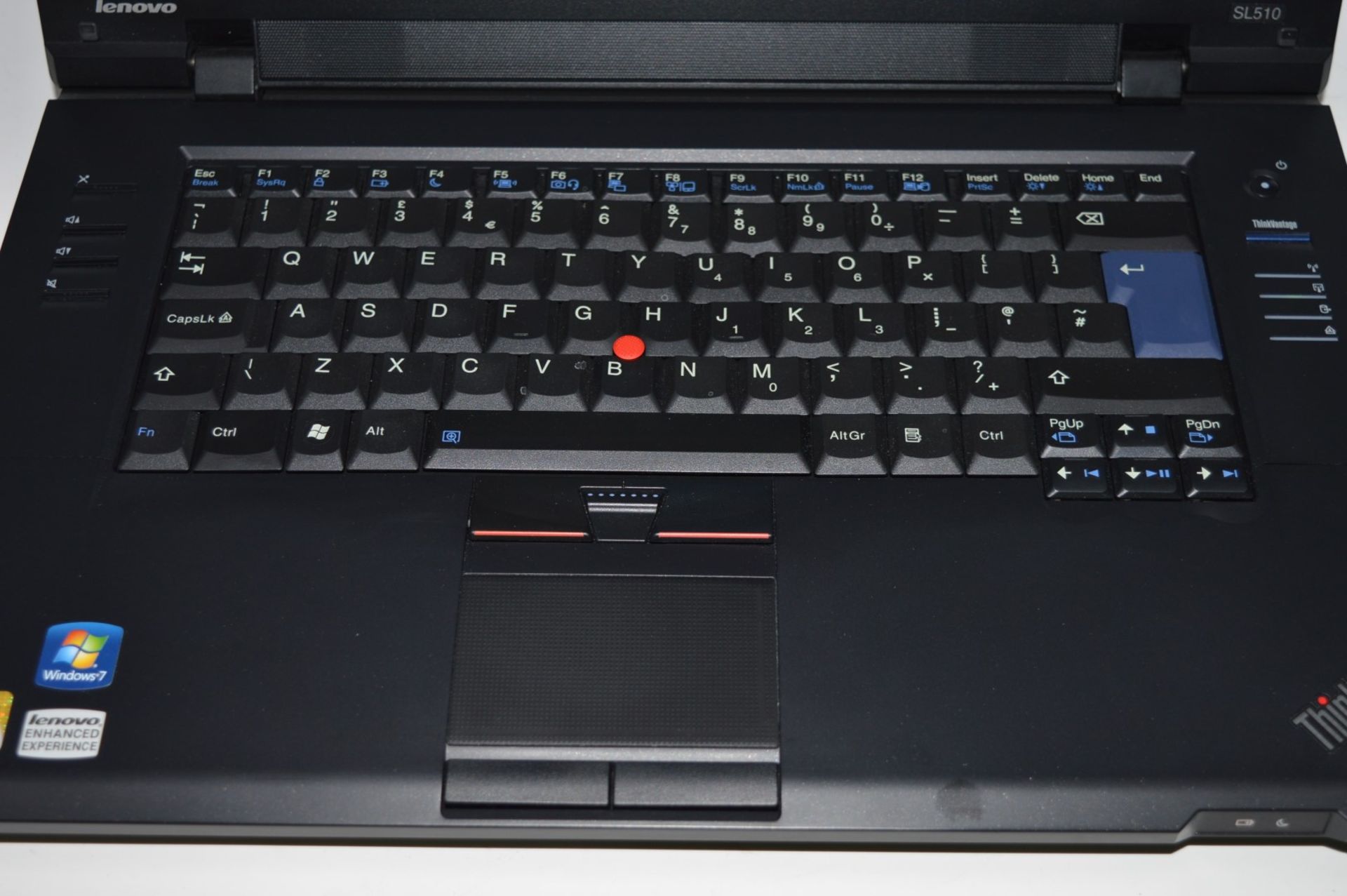 1 x Lenovo Thinkpad Laptop Computer - 15.4 Inch Screen - Intel Core 2 T6570 Processor, 2gb DDR3 Ram, - Image 4 of 8