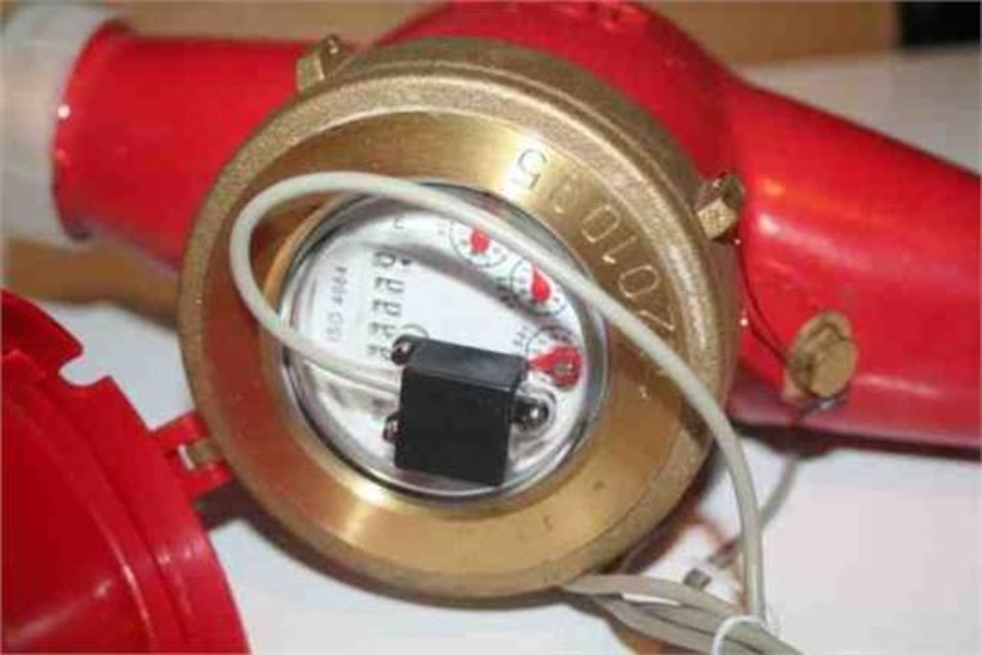 1 x Multi-Jet Dry Type Vane Wheel Hot Water Meters (90°C Max) complete with Pulse Output As Standard - Image 7 of 8