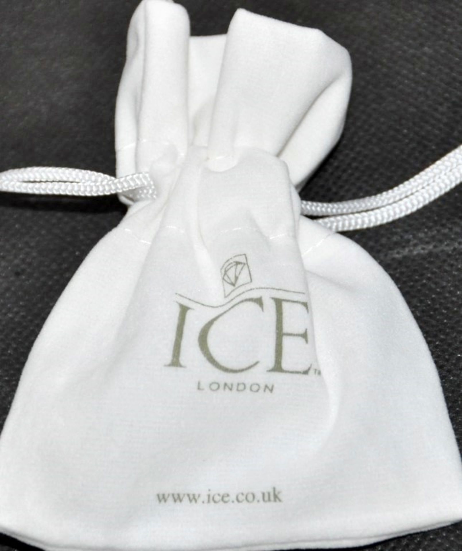 50 x Pairs of Genuine “Circle, Stripe” Enamel CUFFLINKS by Ice London – Silver Plated, 2 Colours - Image 3 of 3