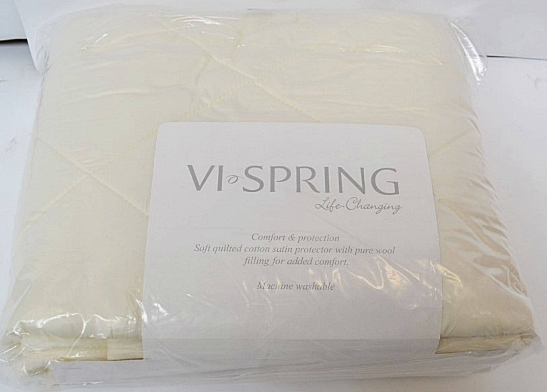 1 x VISPRING Mattress Protector - Dimensions: 150 x 200cm - Ref: 4845107 - CL087 - Unused  / - Image 3 of 3