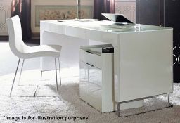1 x LIGNE ROSET "Hyannis Port" Glass-topped Desk With A Gloss White Lacquer Finish - Dimensions: