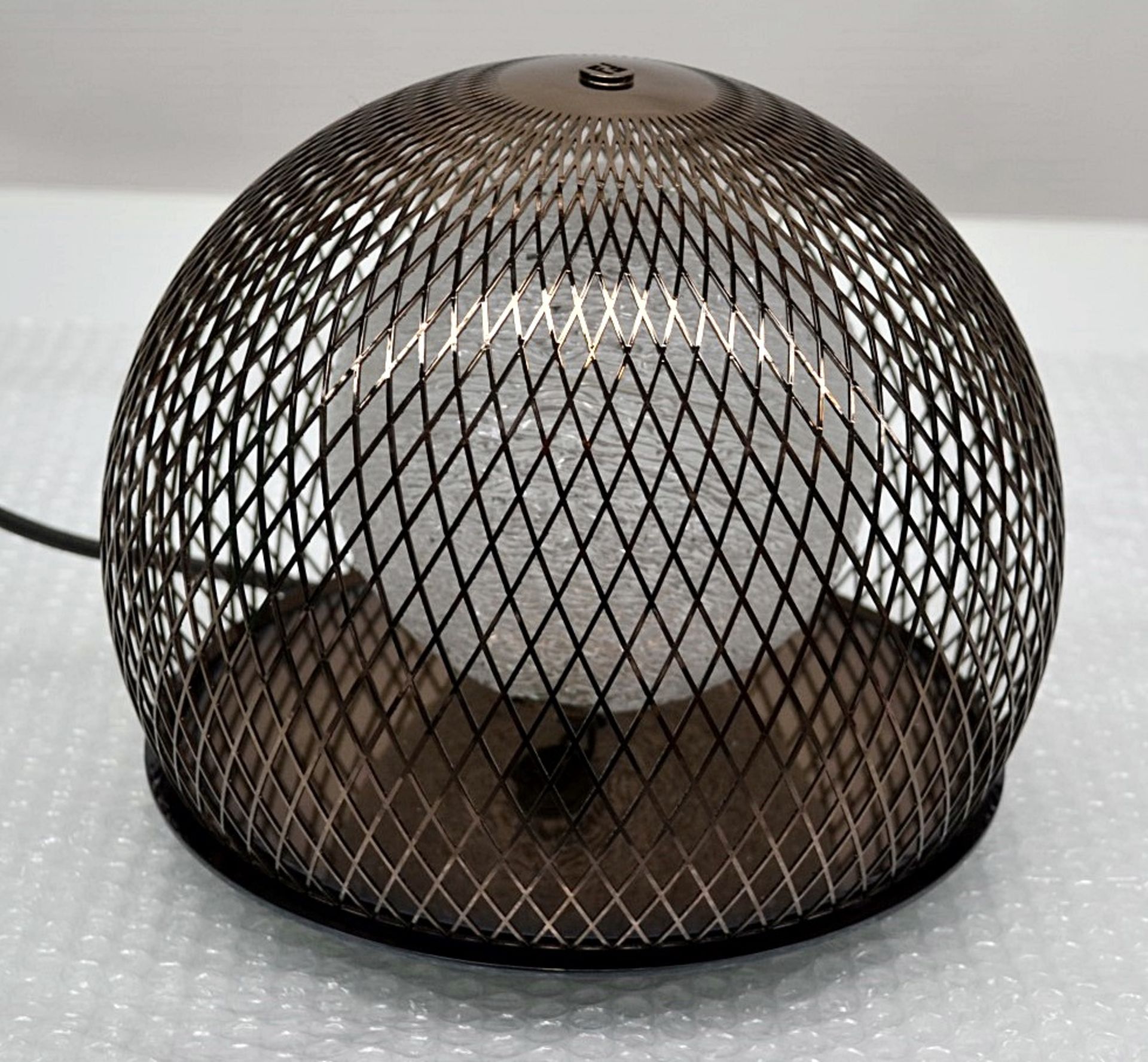 1 x FENDI Agata Small Table Lamp **Requires Repair, Please Read Discription** Diameter 25cm, Hight - Image 2 of 7