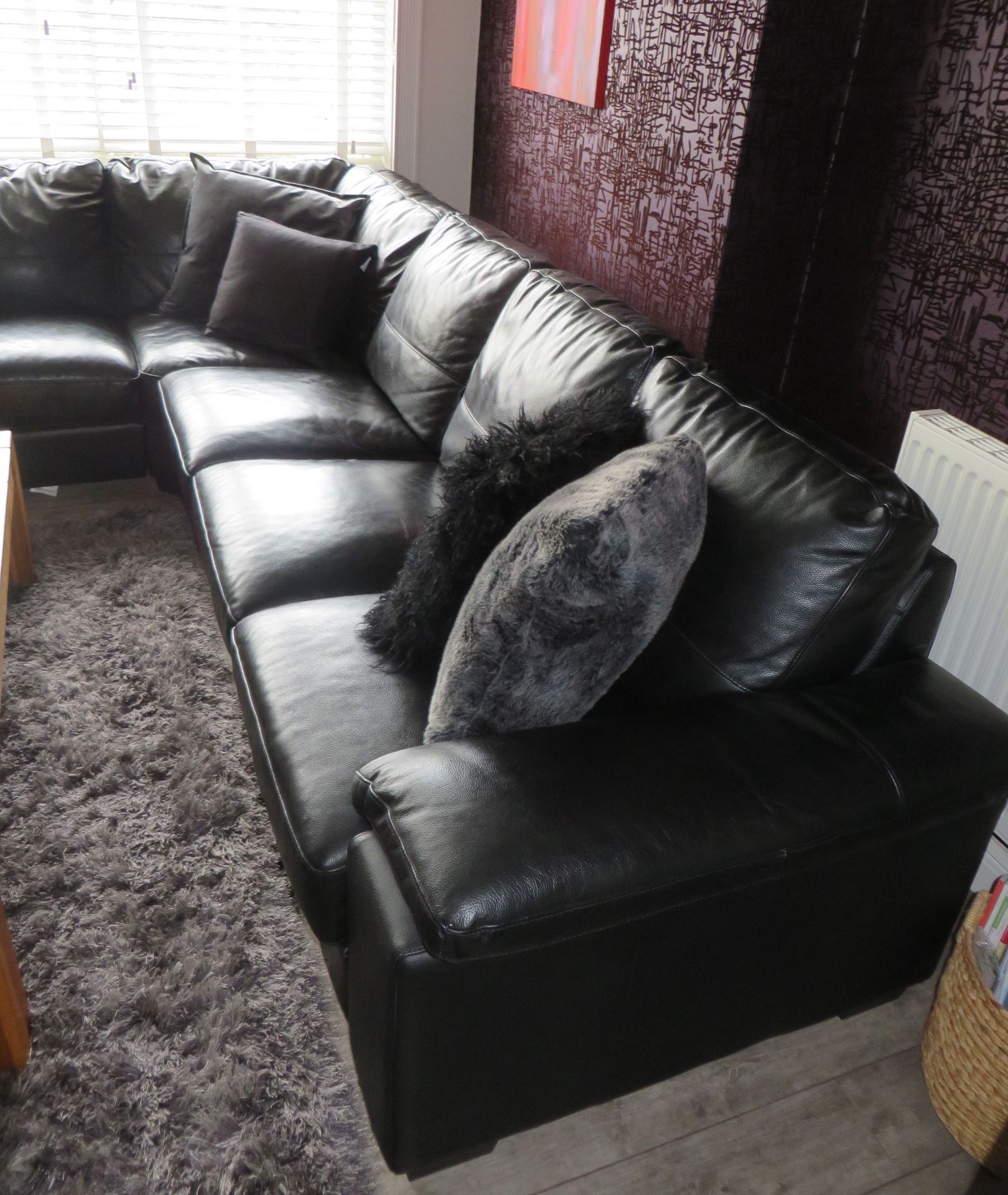 1 x Large Black Leather DFS Corner Sofa with 1 x Pouffe- Excellent Condition - Over £4000 new - Image 17 of 17