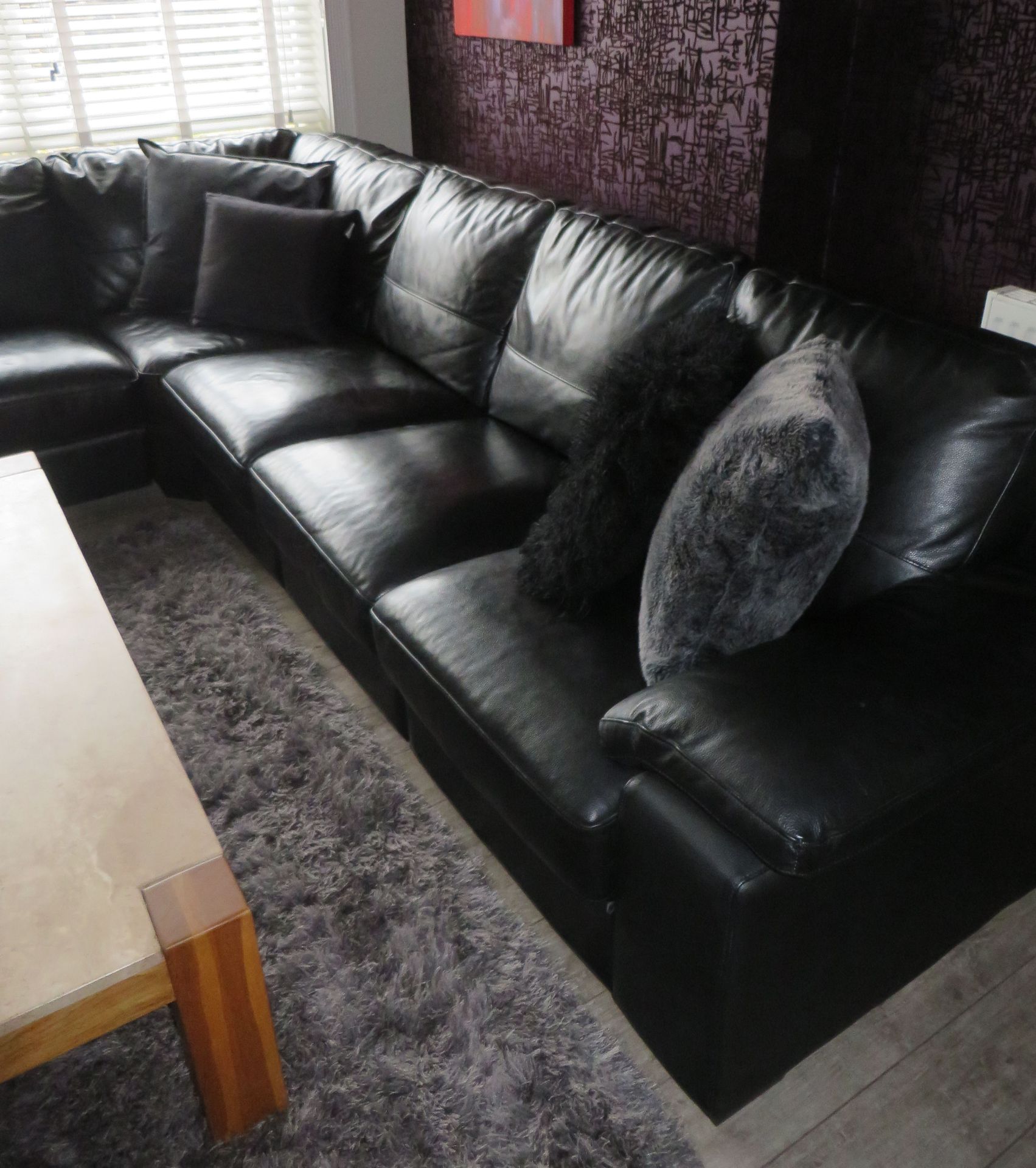 1 x Large Black Leather DFS Corner Sofa with 1 x Pouffe- Excellent Condition - Over £4000 new - Image 9 of 17