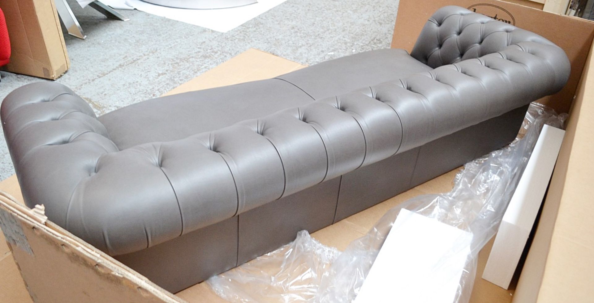 1 x BAXTER Diana Chester Sofa Upholstered In A Rich Grey Leather - Italian Made - Dimensions: - Image 7 of 7