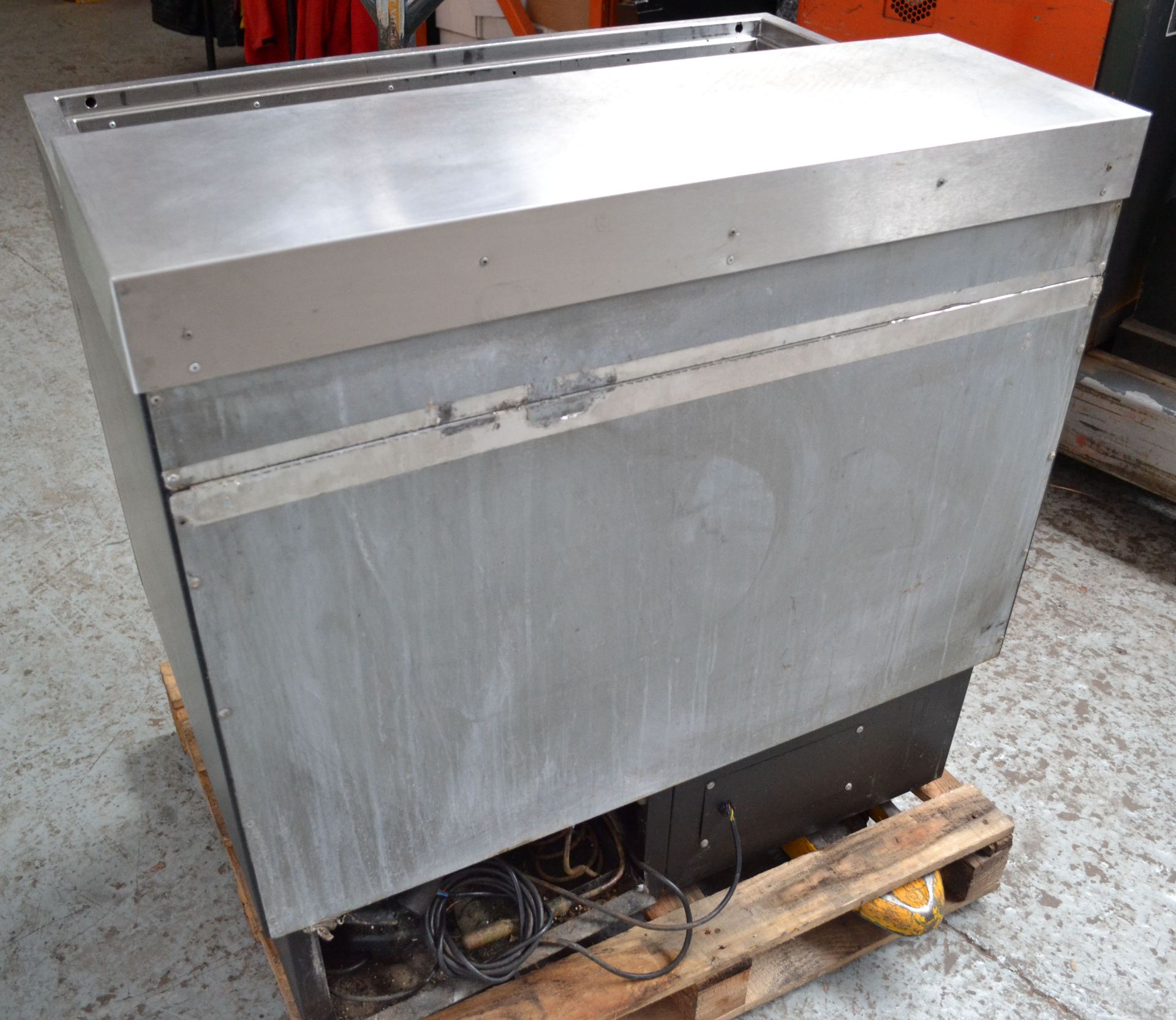 1 x IMC BK90 Series 2 Top Loading Bottle Cooler - Ref :NCE003 - CL007 - Location: Altrincham - Image 14 of 17