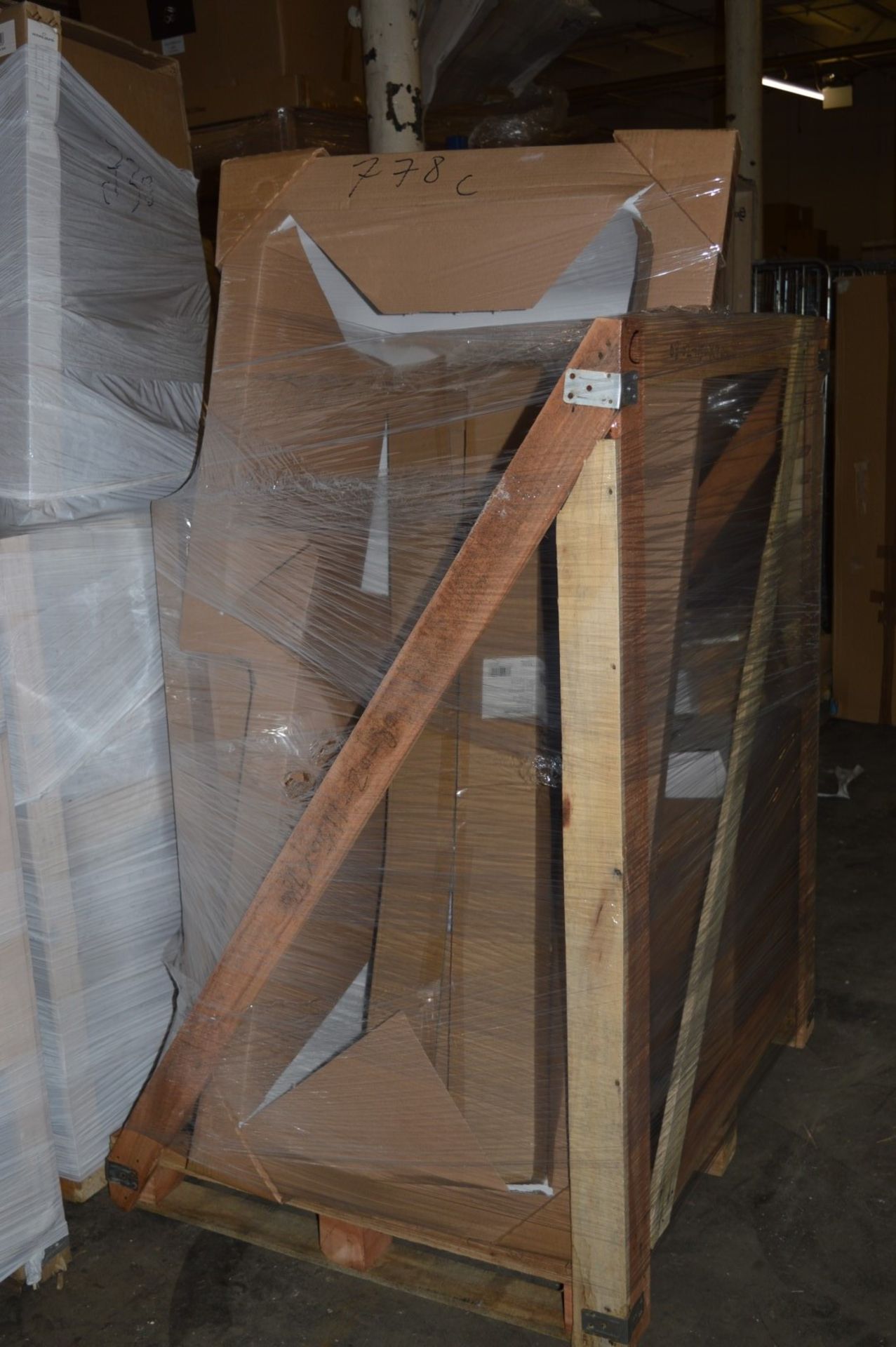 21 x Wholesale Pallets of Assorted Bathroom Stock - Contents of 40ft Trailer - From Well Known - Image 19 of 20