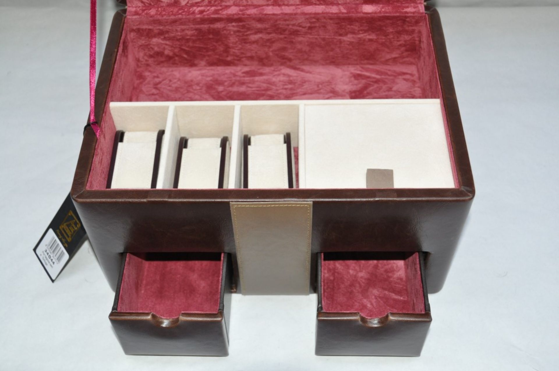 1 x "AB Collezioni" Italian Genuine Leather & Suede Luxury Jewellery Box (34044) - Ref LT000 - - Image 3 of 9
