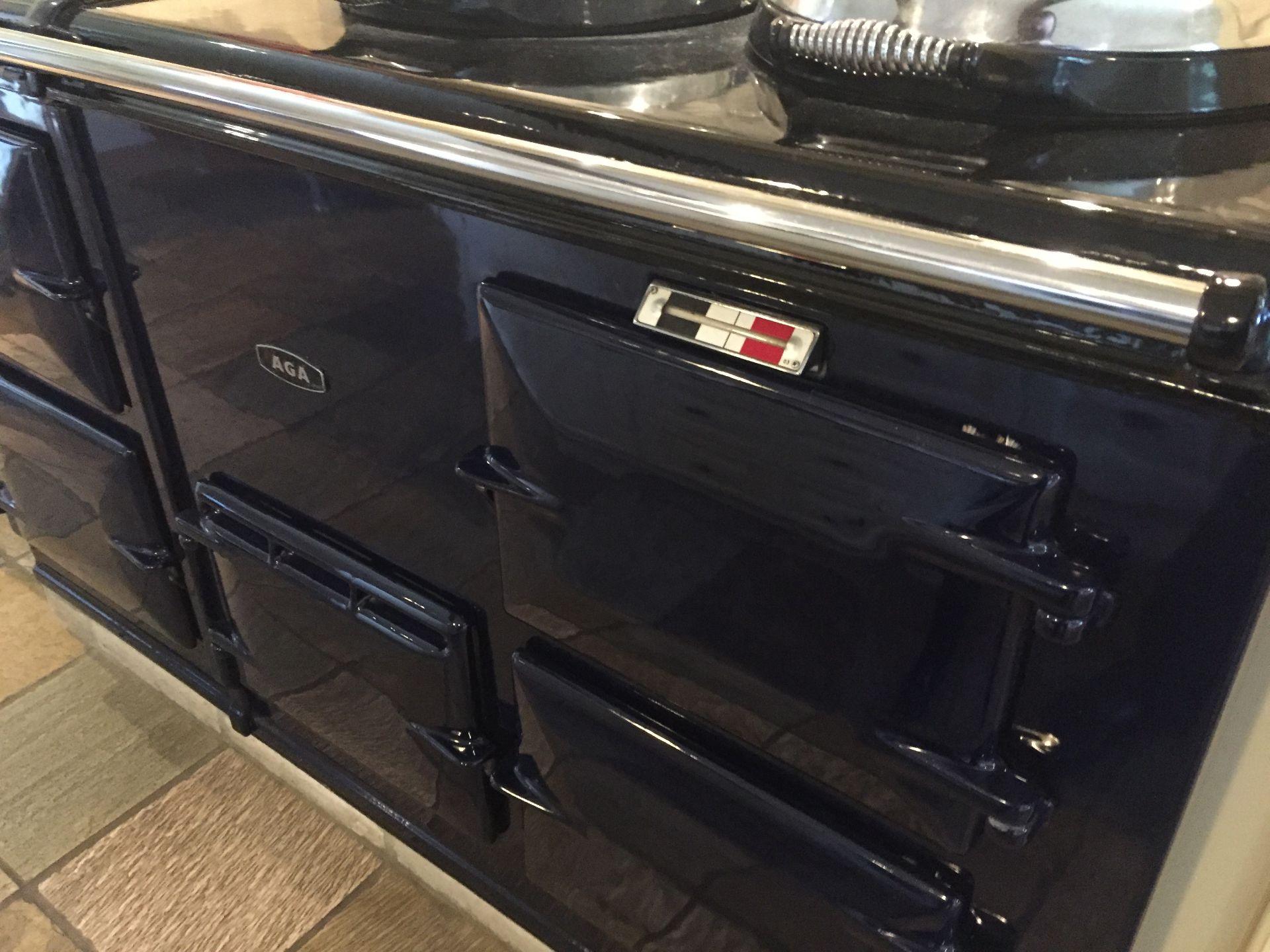 1 x Aga 4-Oven, 3-Plate Dual-Fuel Range Cooker - Cast Iron With Navy Enamel Finish With A Black - Image 11 of 21