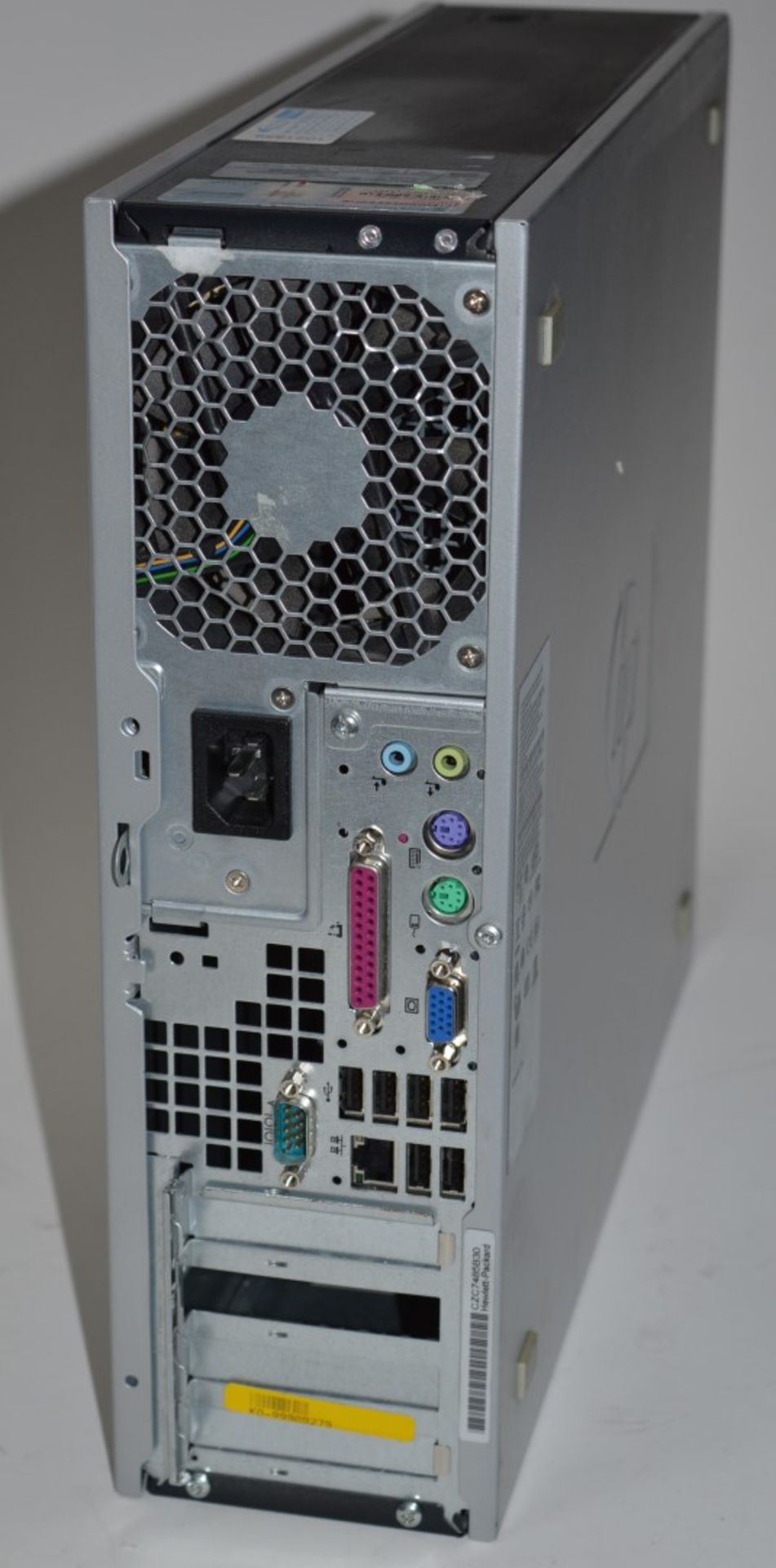 1 x Hewlett Packard DC7800 Desktop Computer - Features an Intel Core2 2.66ghz Processor, DVD Rom and - Image 2 of 2