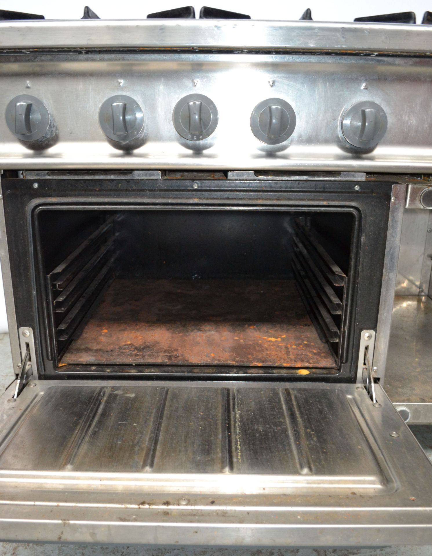 1 x Fagor Six Burner Gas Oven Range (CG-761 BR SM) - Ref NCE011 - CL178 - Location: Altrincham - Image 8 of 15