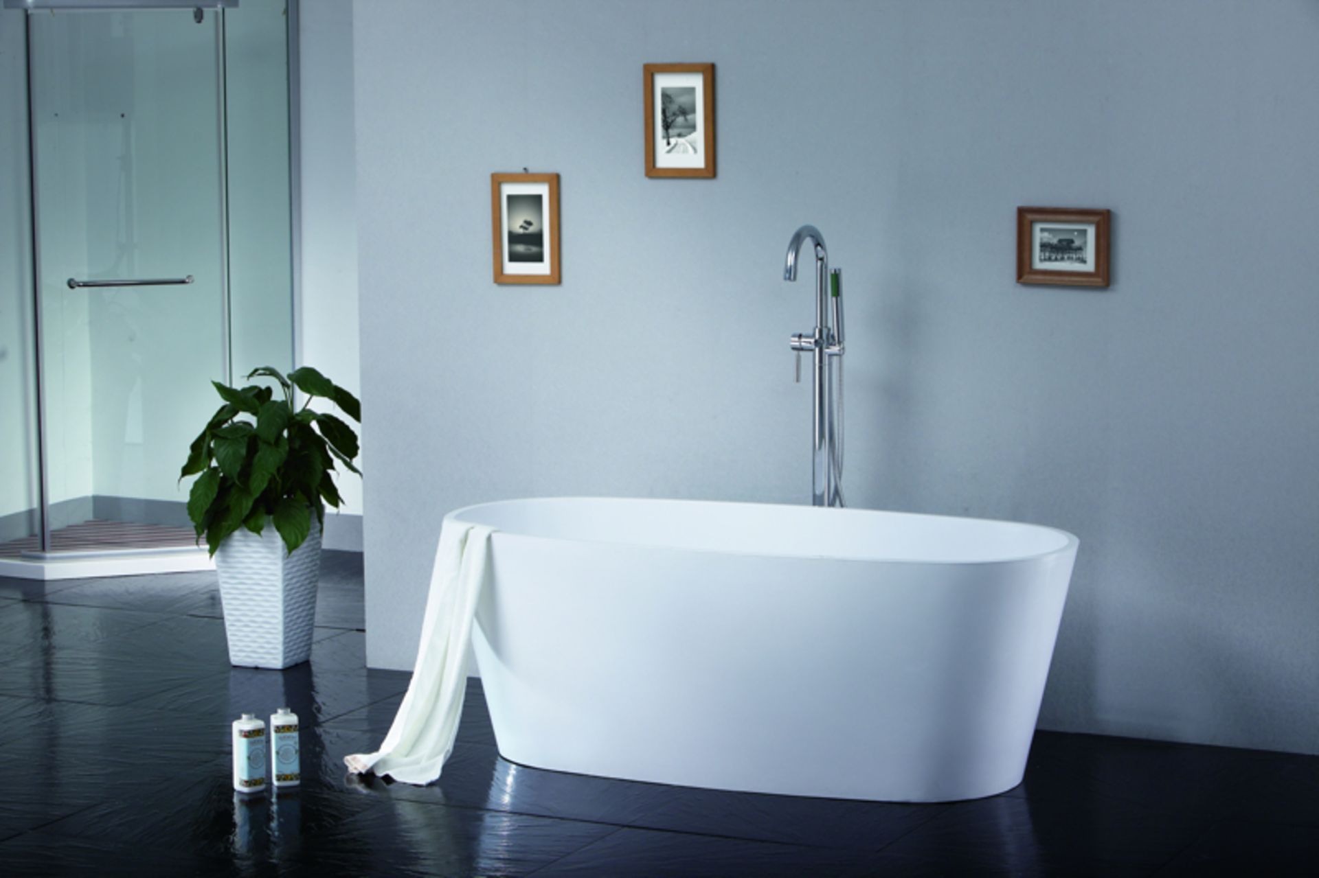 1 x MarbleTECH Peace Bath - A-Grade - Ref:ABT906 - CL170 - Location: Nottingham NG2 - RRP: £ - Image 3 of 5