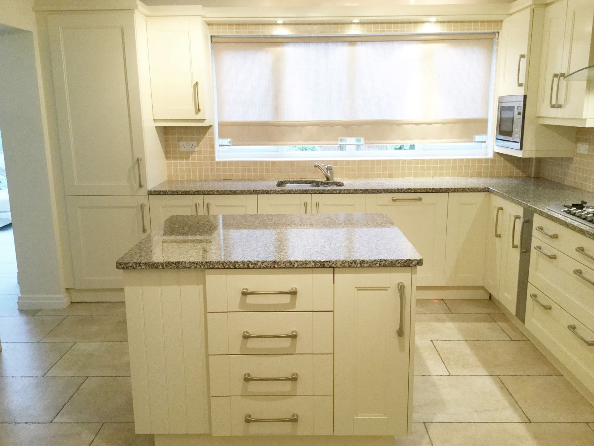 1 x Beautifully Crafted Bespoke Fitted Kitchen With Granite Worktops, Central Island, Utility - Image 5 of 18