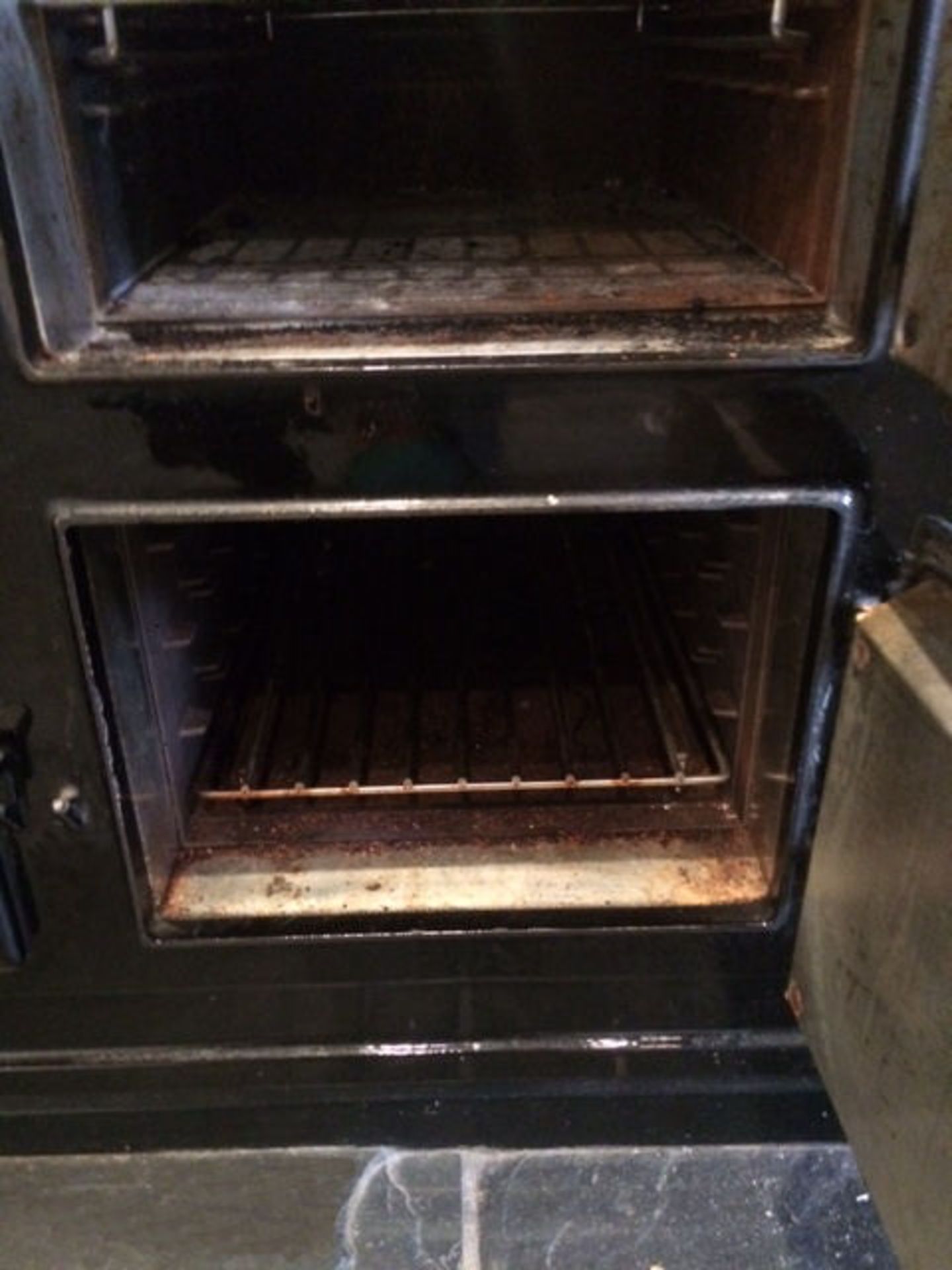 1 x Aga 2-Oven Gas Range Cooker - Cast Iron With Black Enamel Finish - Preowned - NO VAT - Image 5 of 10
