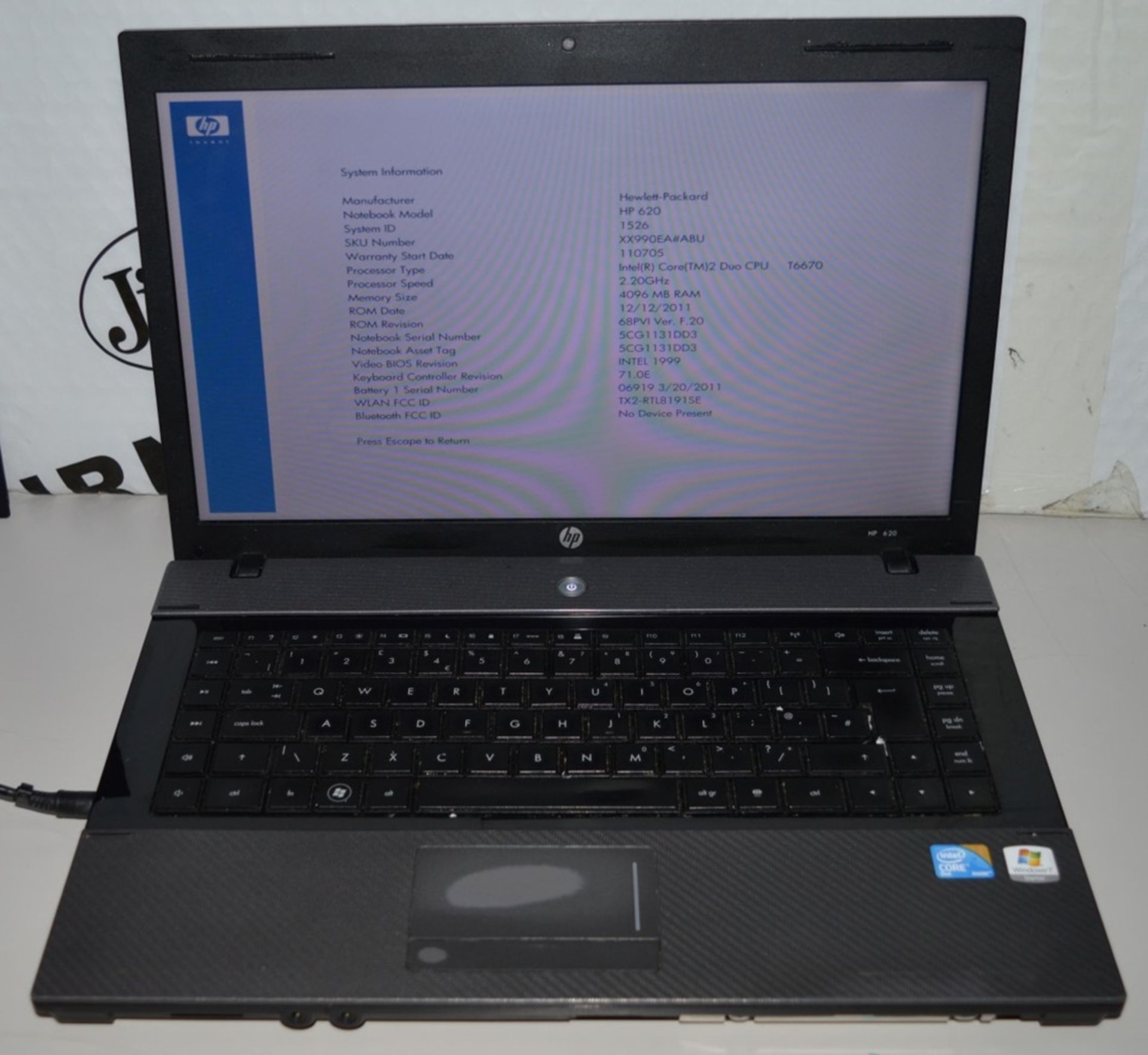 1 x HP 620 Laptop Computer With Intel Core 2 Duo 2.20Ghz Processor and 15.6 Inch Screen - CL300 -